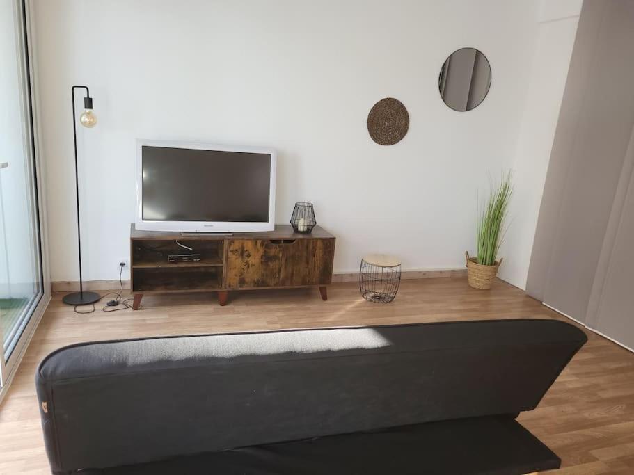 Superbe Apartement En Residence Avec Piscine Roses Luaran gambar